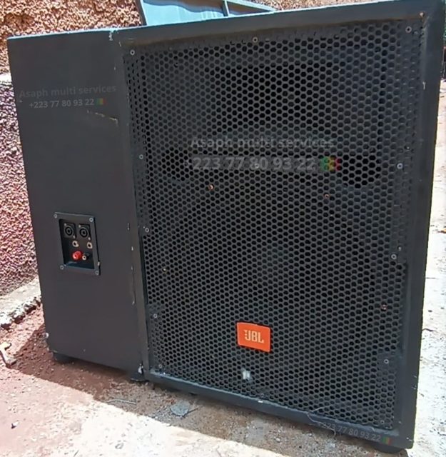 Baffle satellites JBL